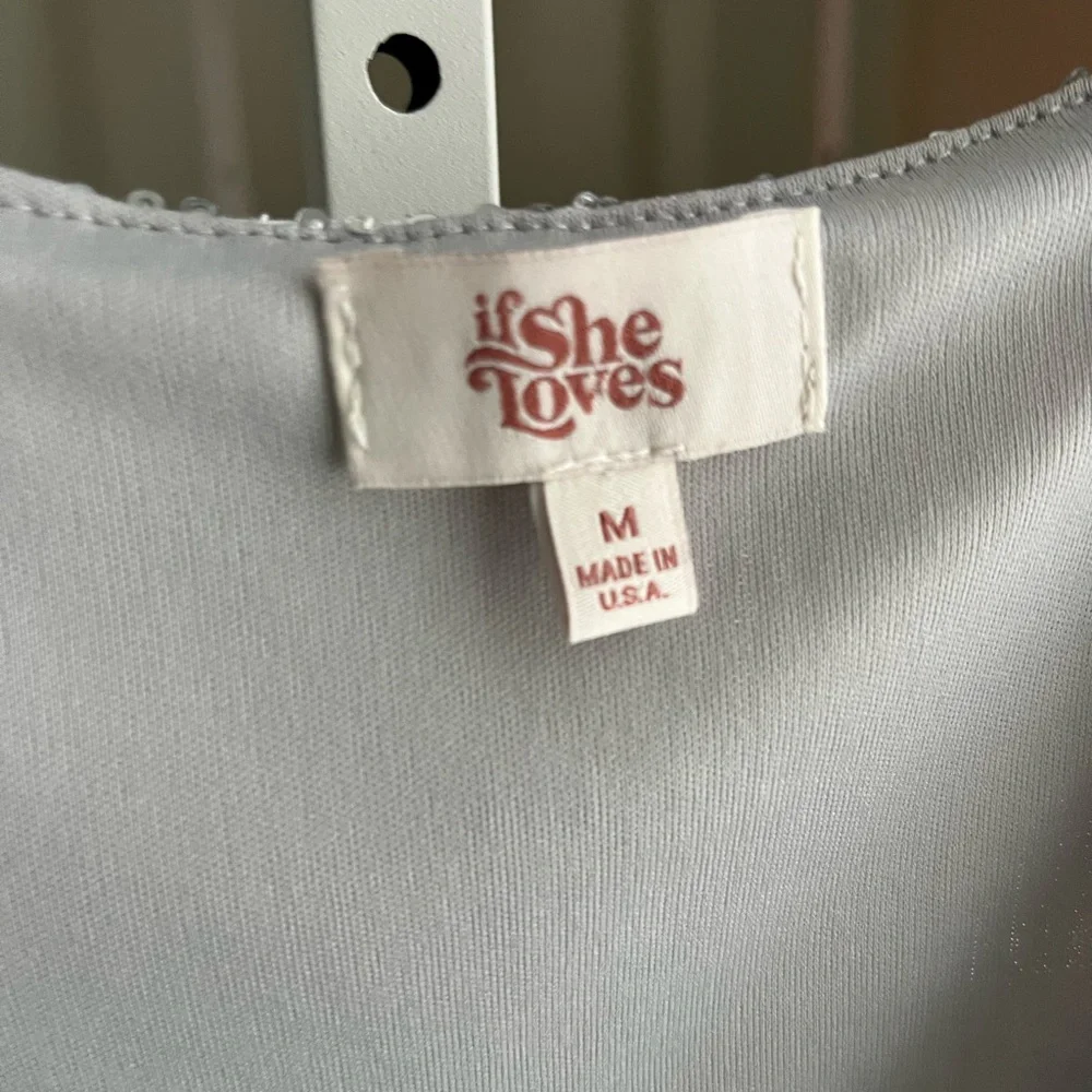 Elegant Silver Sequin Tank Top - Picture 2 of 2